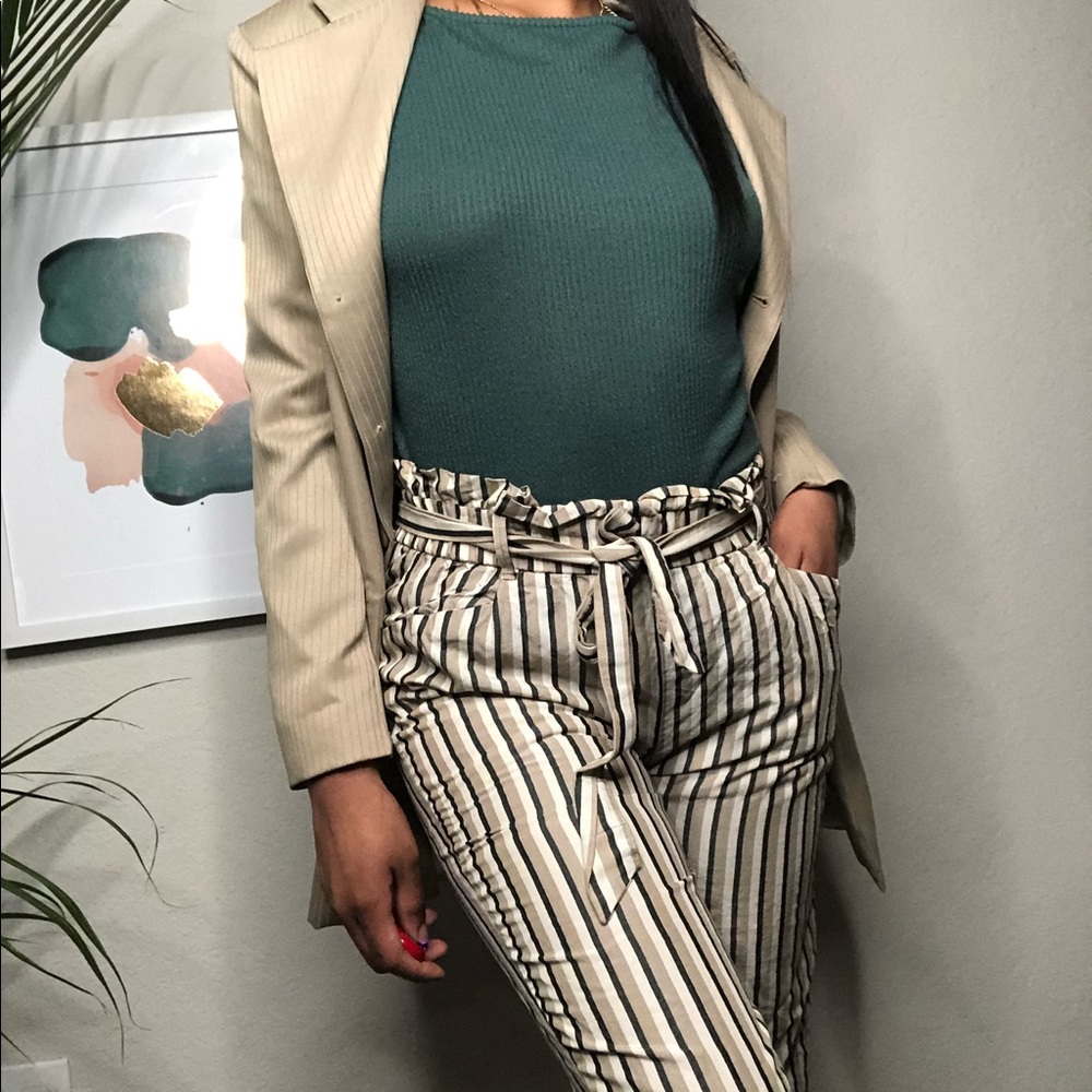 🍂Woman’s Green Long Sleeve Top